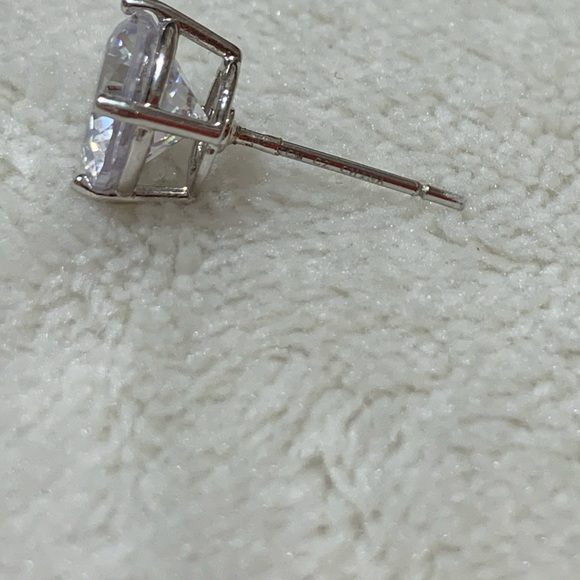Large Sparkly Silver CZ Stud Earring - Picture 7 of 8